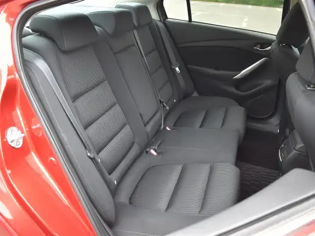 マツダ アテンザ セダン XD 福岡県 2012(平24)年 4.6万km ソウルレッドプレミアムメタリック 　アテンザセダン　XD　/社外ナビ/　　CD/DVD/フルセグTV/B・T/　　CA9PA/バックカメラ/スマートシティブレーキサポート/レーダークルーズコントロール/パドルシフト/HID/フォグランプ/OP　19インチアルミホイール/ETC/保証書あり/取扱説明書あり/スペアキーあり