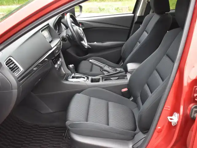 マツダ アテンザ セダン XD 福岡県 2012(平24)年 4.6万km ソウルレッドプレミアムメタリック 　アテンザセダン　XD　/社外ナビ/　　CD/DVD/フルセグTV/B・T/　　CA9PA/バックカメラ/スマートシティブレーキサポート/レーダークルーズコントロール/パドルシフト/HID/フォグランプ/OP　19インチアルミホイール/ETC/保証書あり/取扱説明書あり/スペアキーあり