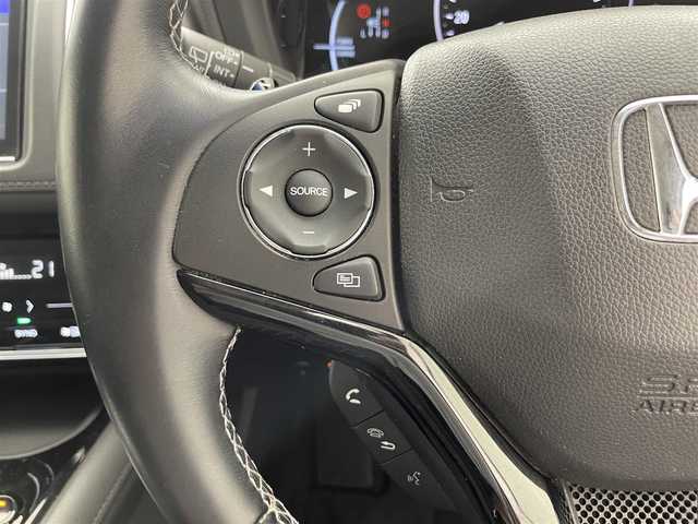 ホンダ ヴェゼル ハイブリッド Z ホンダセンシング 滋賀県 2016(平28)年 6.5万km ホワイトオーキッドパール 禁煙車/純正８インチナビ/・TV・Bluetooth・CD・DVD/バックカメラ/ETC/前方ドライブレコーダー/レーダークルーズコントロール/ステアリングスイッチ/ハーフレザーシート/シートヒーター/ステアリングスイッチ/LEDヘッドライト/オートライト
