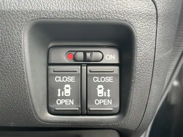 ホンダ Ｎ ＢＯＸ カスタム SSパッケージ 岩手県 2015(平27)年 11.6万km プレミアムゴールドパープルパール (株)IDOMが運営する【じしゃロン盛岡店】の自社ローン専用車両になりますこちらは現金またはオートローンご利用時の価格です。自社ローンご希望の方は別途その旨お申付け下さい/Ａパッケージ/あんしんパッケージ/ナビ装着用スペシャルパッケージ/純正メモリーナビ/リア両側パワースライドドア/ディスチャージヘッドライト(オートライトコントロール機構付)/14インチアルミホイール/アイドリングストップ/運転席シートハイトアジャスター/プラズマクラスター搭載オートエアコン/ＬＥＤルームランプ/スーパーＵＶカットフロントドアガラス＋ＩＲカットフロントウィンドウ・フロントドアガラス/シートヒーター＆親水/ヒーテッドドアミラー＆フロントドア撥水ガラス