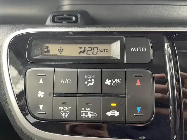 ホンダ Ｎ ＢＯＸ カスタム SSパッケージ 岩手県 2015(平27)年 11.6万km プレミアムゴールドパープルパール (株)IDOMが運営する【じしゃロン盛岡店】の自社ローン専用車両になりますこちらは現金またはオートローンご利用時の価格です。自社ローンご希望の方は別途その旨お申付け下さい/Ａパッケージ/あんしんパッケージ/ナビ装着用スペシャルパッケージ/純正メモリーナビ/リア両側パワースライドドア/ディスチャージヘッドライト(オートライトコントロール機構付)/14インチアルミホイール/アイドリングストップ/運転席シートハイトアジャスター/プラズマクラスター搭載オートエアコン/ＬＥＤルームランプ/スーパーＵＶカットフロントドアガラス＋ＩＲカットフロントウィンドウ・フロントドアガラス/シートヒーター＆親水/ヒーテッドドアミラー＆フロントドア撥水ガラス