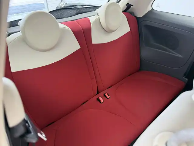 フィアット ５００ 1．4 16V ポップ 愛知県 2008(平20)年 10.4万km 白 純正オーディオ/CDプレイヤー/純正フロアマット/ハロゲンヘッドライト/フロントフォグランプ/パワーステアリング/パワーウィンドウ/ABS/エアバッグ（W/サイド/カーテン）/取扱説明書/保証書/リモコンキー