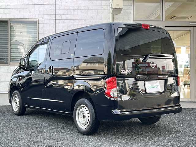 日産 ＮＶ２００バネット 16X－2R 埼玉県 2019(令1)年 5.9万km スーパーブラック 純正ナビ　/FM/AM/CD/BT/USB/TV/ETC /ドラレコ前後/バックカメラ/純正フロアマット/TRC/ライトレベライザー/保証書/取扱説明書