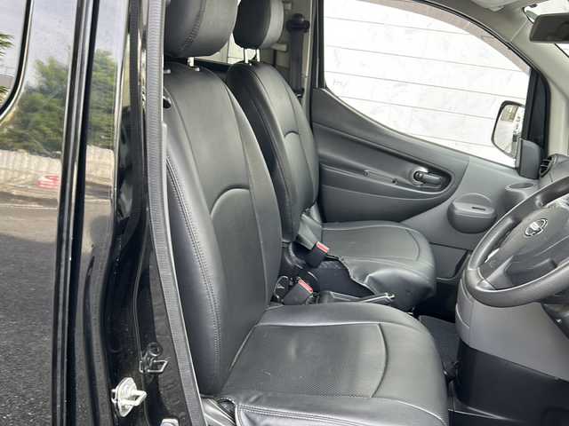 日産 ＮＶ２００バネット 16X－2R 埼玉県 2019(令1)年 5.9万km スーパーブラック 純正ナビ　/FM/AM/CD/BT/USB/TV/ETC /ドラレコ前後/バックカメラ/純正フロアマット/TRC/ライトレベライザー/保証書/取扱説明書