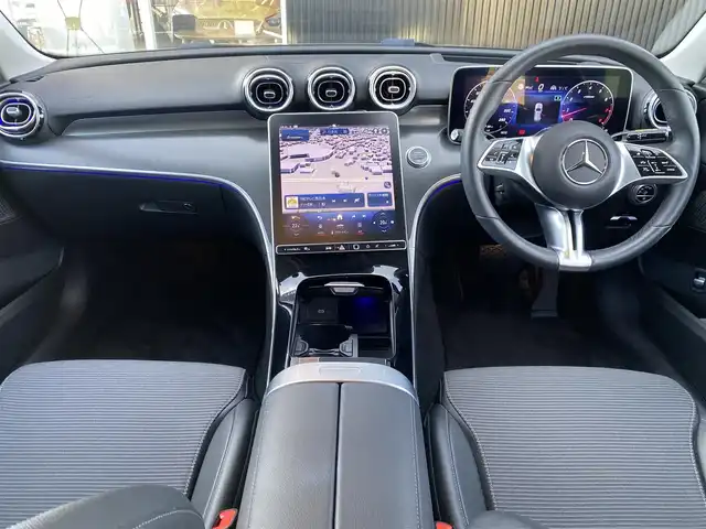 メルセデス・ベンツ Ｍ・ベンツ Ｃ２００ ステーションワゴンアバンギャルド 福岡県 2022(令4)年 2.3万km オブシディアンブラック ベーシックパッケージ/HUD/レーダーセーフティパッケージ/360度カメラ/パワーテールゲート/純正HDDナビ/フルセグTV/ETC/黒半革/シートヒーター/純正17インチAW/LEDヘッドライト/ブラインドスポット/レーンキープ/アダプティブクルーズコントロール/前後ドラレコ/スマートキー/アンビエントライト