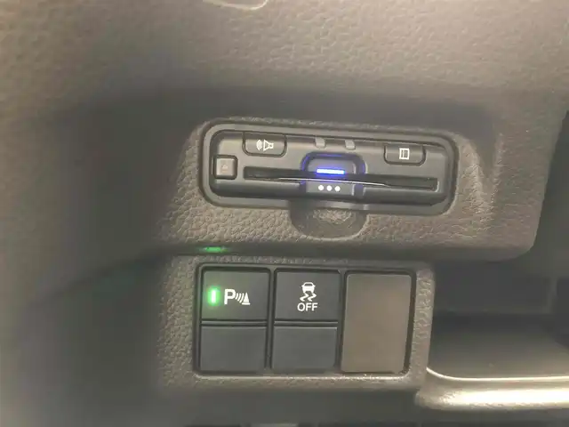 ホンダ Ｎ ＢＯＸ L 福岡県 2021(令3)年 3.1万km ピーチブロッサムパール ホンダセンシング/社外メモリナビ【AVN-LS01】/　フルセグTV/CD/Bluetooth/バックカメラ/社外ドライブレコーダー【AN-R082S】/ステアリングスイッチ/アイドリングストップ/ウィンカーミラー/クルーズコントロール/ドアバイザー/社外フロアマット/プッシュスタート/片側パワースライドドア/ETC