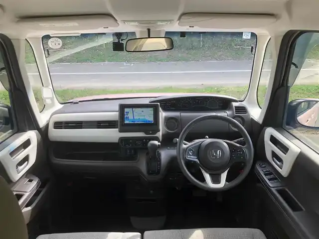 ホンダ Ｎ ＢＯＸ L 福岡県 2021(令3)年 3.1万km ピーチブロッサムパール ホンダセンシング/社外メモリナビ【AVN-LS01】/　フルセグTV/CD/Bluetooth/バックカメラ/社外ドライブレコーダー【AN-R082S】/ステアリングスイッチ/アイドリングストップ/ウィンカーミラー/クルーズコントロール/ドアバイザー/社外フロアマット/プッシュスタート/片側パワースライドドア/ETC