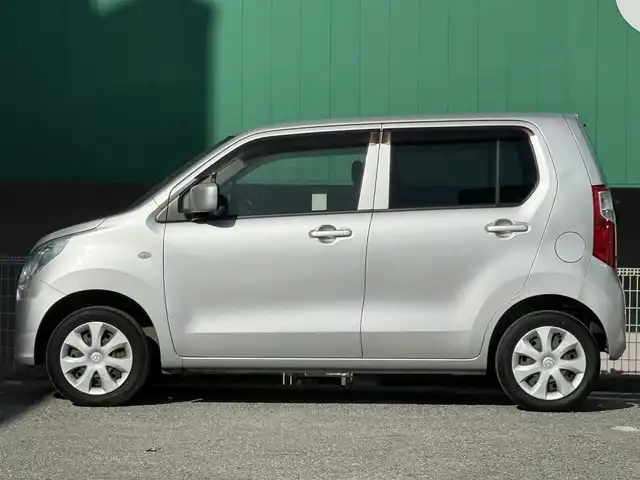 マツダ フレア XG 千葉県 2013(平25)年 4.6万km シルキーシルバーメタリック ７インチナビCA9TD(ＣＤ／ＵＳＢ)/５速ＭＴ/オートエアコン/ＥＴＣ/電格ミラー/パワーウィンドウ/アイドリングストップ/リモコンキー/フロアマット/スペアキー1本/板キーのみ/積込み純正アルミ