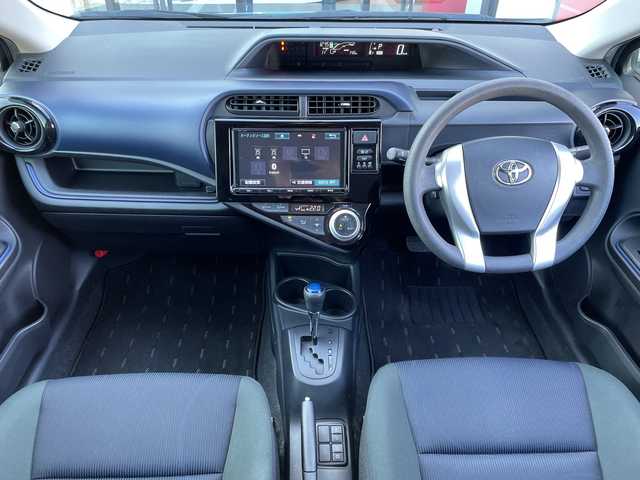 トヨタ アクア S 千葉県 2017(平29)年 3.5万km クールソーダメタリック 純正9インチナビ/(フルセグTV/BT/CD/DVD/FM/AM)/バックカメラ/ビルトインETC/アイドリングストップ/オートライト/シートリフター/プッシュスタート/スマートキー/フロアマット/スペアキー/保証書