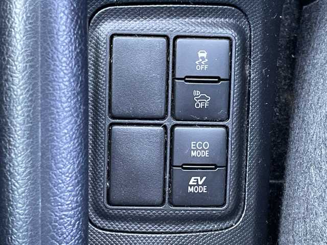 トヨタ アクア S 千葉県 2017(平29)年 3.5万km クールソーダメタリック 純正9インチナビ/(フルセグTV/BT/CD/DVD/FM/AM)/バックカメラ/ビルトインETC/アイドリングストップ/オートライト/シートリフター/プッシュスタート/スマートキー/フロアマット/スペアキー/保証書