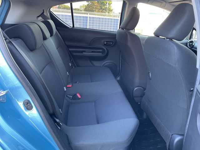 トヨタ アクア S 千葉県 2017(平29)年 3.5万km クールソーダメタリック 純正9インチナビ/(フルセグTV/BT/CD/DVD/FM/AM)/バックカメラ/ビルトインETC/アイドリングストップ/オートライト/シートリフター/プッシュスタート/スマートキー/フロアマット/スペアキー/保証書