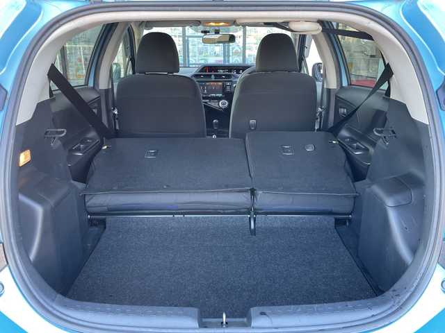 トヨタ アクア S 千葉県 2017(平29)年 3.5万km クールソーダメタリック 純正9インチナビ/(フルセグTV/BT/CD/DVD/FM/AM)/バックカメラ/ビルトインETC/アイドリングストップ/オートライト/シートリフター/プッシュスタート/スマートキー/フロアマット/スペアキー/保証書