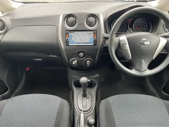 日産 ノート XVセレ +セーフ 大阪府 2015(平27)年 4.3万km シャイニングブルー 純正メモリナビ(MC324D-W)/BT/CD/DVD/SD/TV/バックカメラ/全方位カメラ/前後ドライブレコーダー/前後コーナーセンサー/レーンキープアシスト/純正フロアマット/プッシュスタート/アイドリングストップ/ドアバイザー/ETC