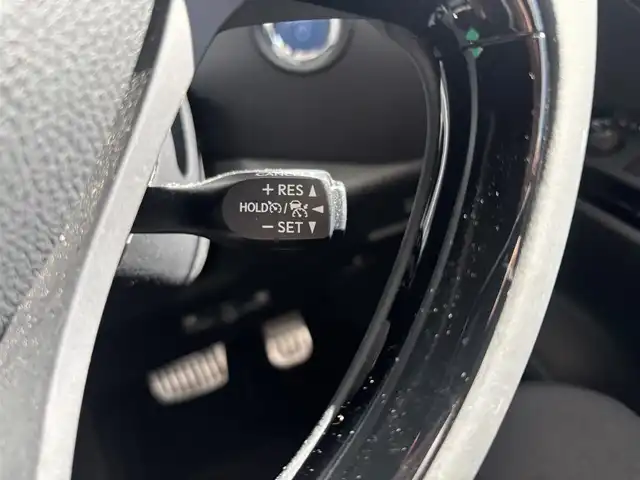 トヨタ Ｃ－ＨＲ G モード ネロ セーフティプラス 京都府 2020(令2)年 4.4万km ホワイトパールクリスタルシャイン TRDエアロ/純正8インチディスプレイオーディオ、地デジ/トヨタセーフティセンス/・プリクラッシュセーフティシステム/・レーントレーシングアシスト/・オートマチックハイビーム/・レーダークルーズコントロール/・ロードサインアシスト/ビルトインETC/USB端子/パノラミックビューモニター/ブラインドスポットモニター/LEDヘッドランプ/スペアキー/保証書