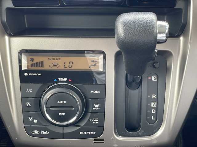 スズキ ハスラー Jスタイル Ⅲ 三重県 2018(平30)年 3.9万km ピュアホワイトパール/ブラック2トーン 社外ナビ(AM/FM/CD/DVD/TV/BT)/フルセグTV/前方ドライブレコーダー/前席シートヒーター/革巻きステアリング/ETC/ハーフレザーシート/衝突軽減ブレーキ/レーンキープアシスト/横滑り防止/アイドリングストップ/フロアマット/電動格納ミラー/禁煙車