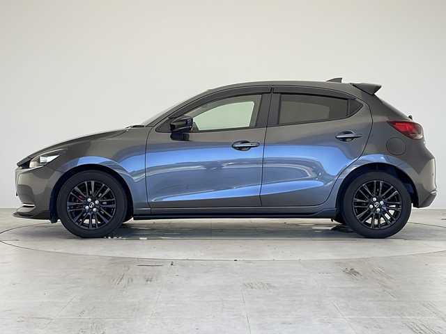 マツダ マツダ２ 15S ブラックトーンED 愛知県 2021(令3)年 3.7万km マシーングレープレミアムM 衝突軽減システム/純正７型SDナビ/レーダークルーズコントロール/クルーズコントロール/CD/DVD/Bluetooth/コーナーセンサー/ヘッドアップディスプレイ/純正アルミホイール/ブラインドスポットモニター/LEDヘッドライト/ドライブレコーダー/ETC/ステアリングスイッチ/スマートキー/プッシュスタート