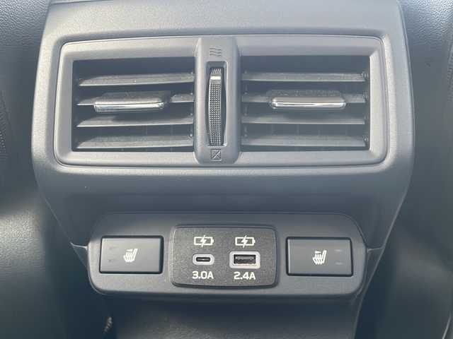 スバル レヴォーグ STIスポーツ EX ブラックインテリアセレ 岩手県 2024(令6)年 1.8万km マグネタイトグレーメタリック ・４WD/・純正メモリナビ（AppleCarplay/AndroidAuto/BT/USB/AUX/AM//FM/フルセグテレビ）/・アイサイトX/・渋滞時ハンズオフアシスト/・アクティブレーンチェンジアシスト/・ドライバー異常時対応システム/・カーブ前速度制御/・アラウンドビューモニター/・純正デジタルインナーミラー/・純正ドライブレコーダー前後/・ハーフレザーシート/・純正フロアマット/・パワーシート（運転席・助手席）/・横滑り防止機能/・LEDライト/・コーナーセンサー前後/・パワーバックドア/・パドルシフト/・プリクラッシュブレーキ/・車間距離警報/・エマージェンシーレーンキープアシスト/・車線逸脱防止機能/・後側方警戒支援システム/・ビークルダイナミクスコントロール/・ステアリング連動ヘッドランプ/・アイドリングストップ/・STI専用ステアリング