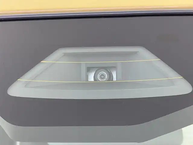 スズキ スペーシア HYBRID X 福島県 2024(令6)年 0.1万km 黄 禁煙車　純正ナビ（ＢＴ，ＵＳＢ，アップルカープレイ、フルセグ）全方位カメラ　両側パワスラ　衝突軽減システム　標識認識機能　コーナーセンサー　シートヒーター　レーンキープアシスト　アイドリングストップ