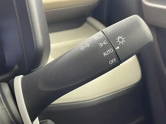 スズキ スペーシア HYBRID X 福島県 2024(令6)年 0.1万km 黄 禁煙車　純正ナビ（ＢＴ，ＵＳＢ，アップルカープレイ、フルセグ）全方位カメラ　両側パワスラ　衝突軽減システム　標識認識機能　コーナーセンサー　シートヒーター　レーンキープアシスト　アイドリングストップ