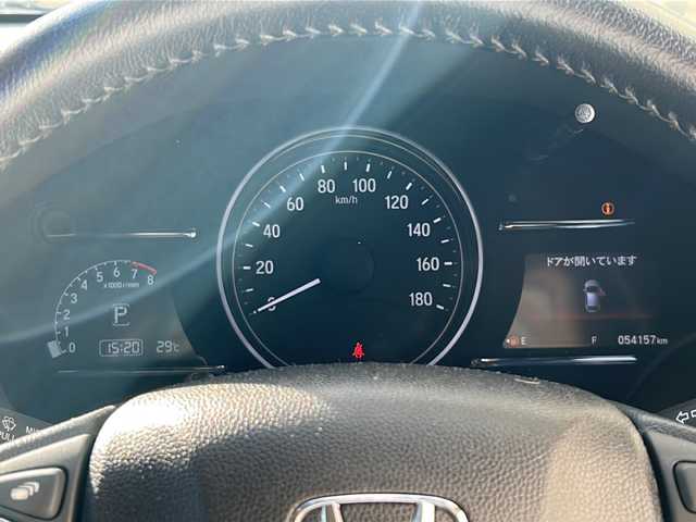ホンダ ヴェゼル X ホンダセンシング 福島県 2017(平29)年 5.5万km クリスタルブラックパール 純正ナビ　ＢＴ　フルセグ　バックＣ　ホンダセンシング　ワイパーデアイサー　ビルトインＥＴＣ　電子Ｐ　追従クルコン　自動防眩ミラー　前席シートヒーター　ＬＥＤヘッドライト　フォグ　ステリモ　ＥＣＯＮ