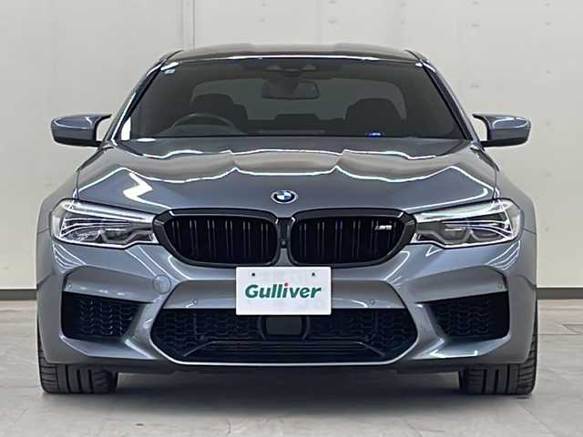 ＢＭＷ Ｍ５ 道央・札幌 2019(令1)年 2.7万km ガンＭ /4WD//純正コネクテッドナビ/（CD/DVD/FM/AM/BT/USB/フルセグTV）//純正２０インチAW//デジタルタコメーター//パドルシフト//追従クルーズコントロール//オートライト//衝突軽減ブレーキ//液晶スマートキー//ワイヤレス充電//ドライブモード//ハンドルヒーター//純正フロアマット//エアーシート//シートヒーター//後席サンシェード//リアガラスシェード