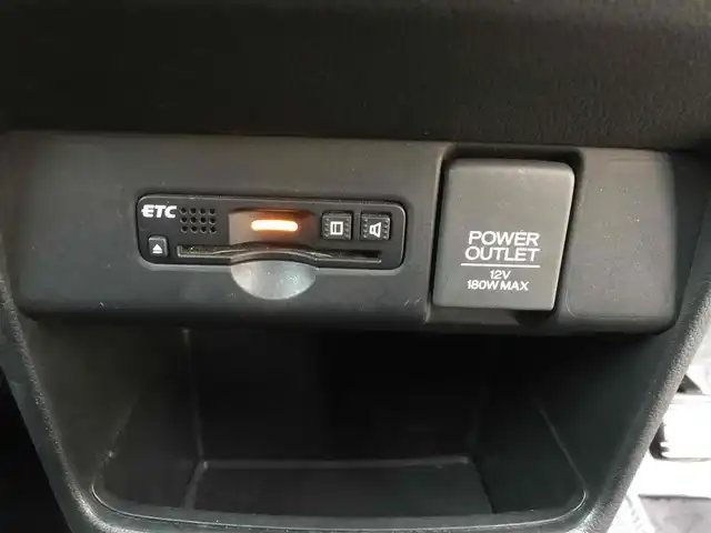 ホンダ Ｎ ＢＯＸ カスタム G Lパッケージ 福岡県 2016(平28)年 12.5万km ブリティッシュグリーンP シティブレーキアクティブシステム/ワンオーナー/純正インターナビ【VXM-175VFi】/　フルセグTV/CD/DVD/Bluetooth/バックカメラ/アイドリングストップ/ウィンカーミラー/ドアバイザー/純正フロアマット/プッシュスタート/片側パワースライドドア/ETC/HIDヘッドライト/純正14インチアルミホイール/保証書/取扱説明書