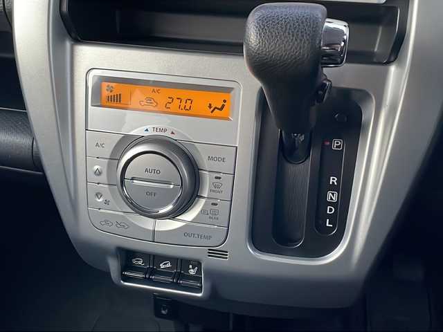 スズキ ハスラー F リミテッド 福島県 2017(平29)年 6.3万km クリスタルホワイトパール/ブラック2トーン レーダーブレーキサポート　社外ナビ　バックＣ　ＥＴＣ　フルセグ　ＢＴ　ステリモ　前席シートヒーター　スペアキー　純正ゴムマット　純正ドアバイザー　ＨＩＤヘッドライト　オートライト　電格ミラー　取説