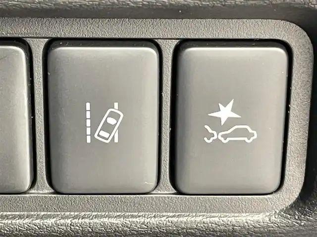 三菱 デリカＤ：５ シャモニー 千葉県 2024(令6)年 0.7万km パールⅡ 禁煙車/アルパイン11インチナビ/・EX11NX/・CD/DVD/BT/ACP/フルセグ/レーダークルーズコントロール/車線逸脱警報/両側パワースライドドア/パワーバックドア/全方位カメラ/ハーフレザーシート/D席パワーシート/前席シートヒーター/ステアリングヒーター/パドルシフト/電動パーキングブレーキ/ブレーキホールド/LEDヘッドライト/オートライト/オートハイビーム/スマートキー/ETC