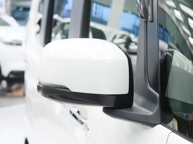 ホンダ Ｎ ＢＯＸ カスタム G L ホンダセンシング 千葉県 2018(平30)年 1.8万km プラチナホワイトパール 純正ナビ/・AM/FM/CD/DVD/Bluetooth/AUX/フルセグTV/バックカメラ /純正フロアマット/純正ドアバイザー/純正15インチAW/ビルトインETC/スマートキー×2本/レーダークルーズコントロール/レーンキープアシスト/衝突軽減ブレーキ/LEDヘッドライト/オートライト/パワースライドドア/取扱説明書/保証書
