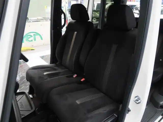 ホンダ Ｎ ＢＯＸ カスタム G L ホンダセンシング 千葉県 2018(平30)年 1.8万km プラチナホワイトパール 純正ナビ/・AM/FM/CD/DVD/Bluetooth/AUX/フルセグTV/バックカメラ /純正フロアマット/純正ドアバイザー/純正15インチAW/ビルトインETC/スマートキー×2本/レーダークルーズコントロール/レーンキープアシスト/衝突軽減ブレーキ/LEDヘッドライト/オートライト/パワースライドドア/取扱説明書/保証書