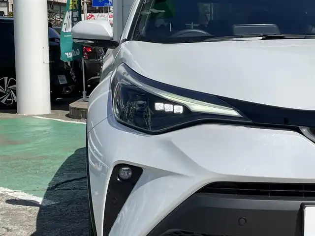 トヨタ Ｃ－ＨＲ G－T モード ネロ セーフティプラス 神奈川県 2022(令4)年 0.5万km プラチナホワイトパールマイカ ワンオーナー/純正メモリナビ/　（Bluetoorh・USB・Miracast）/ハーフレザーシート/前席シートヒーター/トヨタセーフティセンス/レーダークルーズコントロール/全方位モニター/ブラインドスポットモニター/ビルトインETC/LEDヘッドライト/LEDフォグライト/スマートキー×2/保証書/取扱説明書