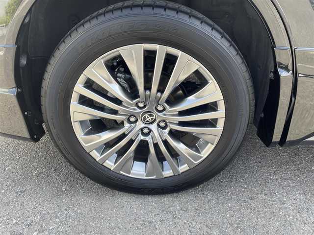 トヨタ ハリアー ハイブリッド Z 神奈川県 2023(令5)年 1.7万km 黒