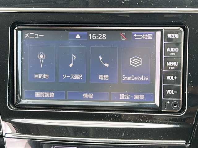トヨタ プリウス α S ツーリングセレ GRスポーツ 富山県 2019(令1)年 3.6万km ホワイトパールクリスタルシャイン 純正SDナビ（型式：NSCN-W68）/フルセグ/バックカメラ/LEDヘッドライト/スマートキー/純正アルミ/電動格納ミラー/ウィンカーミラー/ビルトインETC/プッシュスタート/ステアリングスイッチ