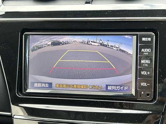 トヨタ プリウス α S ツーリングセレ GRスポーツ 富山県 2019(令1)年 3.6万km ホワイトパールクリスタルシャイン 純正SDナビ（型式：NSCN-W68）/フルセグ/バックカメラ/LEDヘッドライト/スマートキー/純正アルミ/電動格納ミラー/ウィンカーミラー/ビルトインETC/プッシュスタート/ステアリングスイッチ