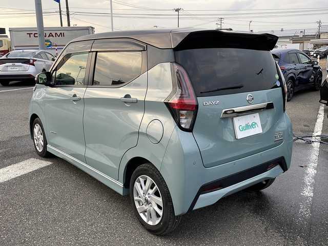 日産 デイズ ハイウェイスターX 新潟県 2019(令1)年 2.1万km アッシュブラウン/ソーダブルー 純正ナビ/（DTV/DVD/Bluetooth）/衝突軽減/レーンキープ/全周囲カメラ/クリアランスソナー/プッシュスタート/アイドリングストップ/フロアマット/LEDヘッドライト/フォグランプ/ウィンカーミラー/電格ミラー/ドアバイザー