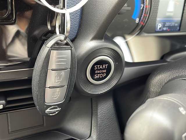 日産 デイズ ハイウェイスターX 新潟県 2019(令1)年 2.1万km アッシュブラウン/ソーダブルー 純正ナビ/（DTV/DVD/Bluetooth）/衝突軽減/レーンキープ/全周囲カメラ/クリアランスソナー/プッシュスタート/アイドリングストップ/フロアマット/LEDヘッドライト/フォグランプ/ウィンカーミラー/電格ミラー/ドアバイザー