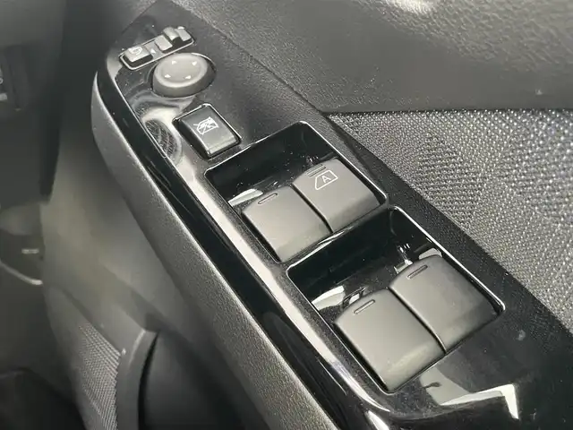 日産 デイズ ハイウェイスターX 千葉県 2019(令1)年 2.1万km アッシュブラウン/ソーダブルー 安全機能/・衝突軽減ブレーキ/レーンキープアシスト/・クリアランスソナー/オートハイビーム/・踏み間違い防止/社外メモリナビ(AVIC-RW900)/・フルセグ/BT/DVD/CD/バックカメラ/ステアリングスイッチ/ETC/LEDヘッドライト/オートライト/フォグライト/アイドリングストップ/スマートキー/プッシュスタート/フロアマット/純正14インチAW