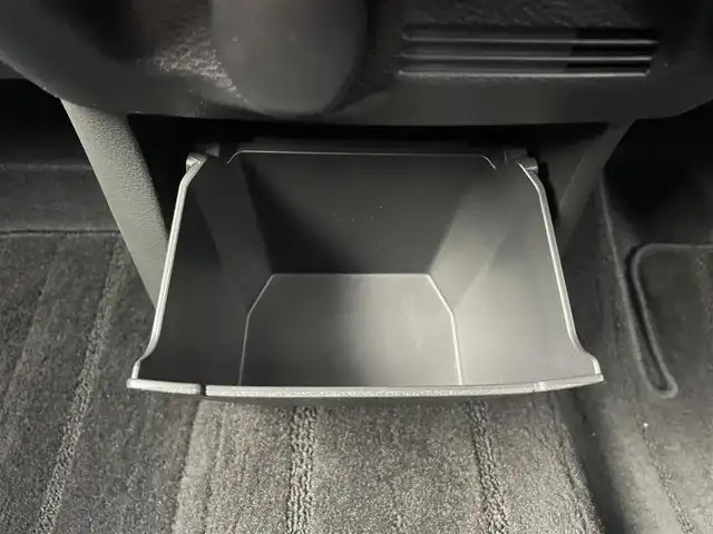 日産 デイズ ハイウェイスターX 千葉県 2019(令1)年 2.1万km アッシュブラウン/ソーダブルー 安全機能/・衝突軽減ブレーキ/レーンキープアシスト/・クリアランスソナー/オートハイビーム/・踏み間違い防止/社外メモリナビ(AVIC-RW900)/・フルセグ/BT/DVD/CD/バックカメラ/ステアリングスイッチ/ETC/LEDヘッドライト/オートライト/フォグライト/アイドリングストップ/スマートキー/プッシュスタート/フロアマット/純正14インチAW