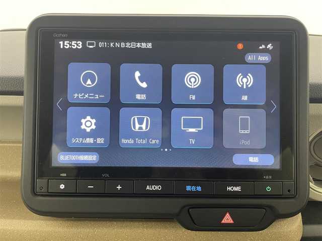 ホンダ Ｎ ＢＯＸ 富山県 2025(令7)年 0.2万km プラチナホワイトパール 純正8型ナビ（AM/FM/BT/USB/フルセグ）/バックカメラ/ETC/片側パワースライドドア/シートヒーター/衝突被害軽減システム/レーダークルーズコントロール/レーンキープアシスト/コーナーセンサー/横滑り防止装置/オートLEDライト/純正フロアマット/オートホールド付電子パーキング/ステアリングスイッチ/スマートキー/スペアキー