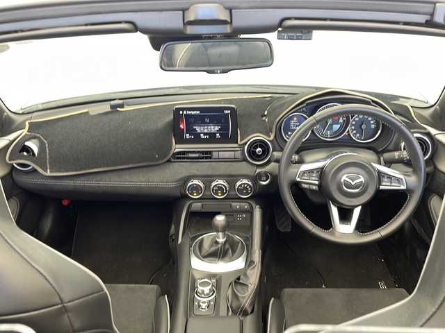 マツダ ロードスター RS 愛知県 2022(令4)年 1.8万km プラチナクォーツメタリック 衝突軽減システム/純正ナビ SDカードなし/クルーズコントロール/シートヒーター/フルセグ/CD DVD/Bluetooth/バックカメラ/コーナーセンサー/純正アルミホイール/LEDヘッドライト/ドライブレコーダー/ETC/ステアリングスイッチ/スマートキー/プッシュスタート