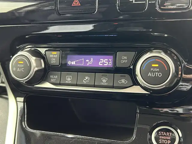 日産 セレナ ハイウェイスター 大阪府 2017(平29)年 2.9万km ダイヤモンドブラック ProPILOT 純正9incナビTV 360カメラ 後席モニター デジタルインナーミラー ハンズフリー両側パワースライドドア 衝突軽減 レーダーC クリアランスソナー パークアシスト ドラレコ