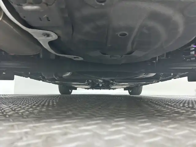 日産 オーラ G 神奈川県 2021(令3)年 2.7万km ダークメタルグレー 純正9インチワイドコネクトナビ/BT&USB&HDMI&Apple Car Play Android Auto フルセグTV/インテリジェントアラウンドビューモニター/BOSEパーソナルプラスサウンドシステム/プロパイロット/インテリジェントクルーズコントロール/インテリジェントエマージェンシーブレーキ/踏み間違い衝突防止アシスト/標識検知機能/前方衝突予測警報/車線逸脱警報/ふらつき警報/車線逸脱防止支援システム/エマージェンシーストップシグナル/後側方衝突防止支援システム/後側方車両検知警報/後退時車両検知機能/電動パーキングブレーキ/ブレーキオートホールド/デジタルインナーミラー/ワイヤレス充電器/純正ドライブレコーダー/純正ビルトインETC2.0/ハーフレザーシート/LEDヘッドライト/オートマチックハイビーム/LEDヘッドライト