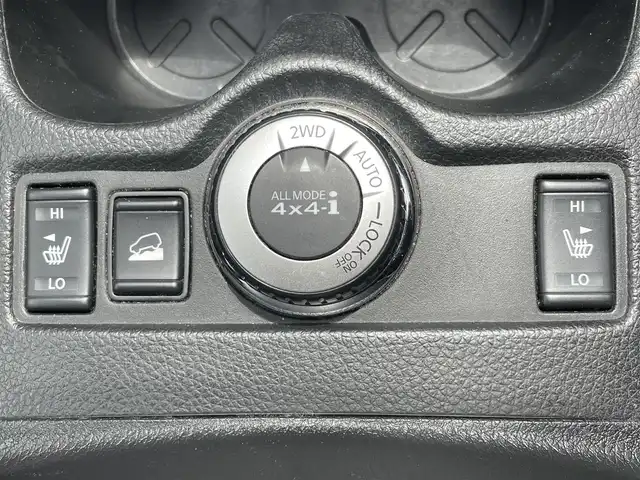 日産 エクストレイル 20X エマージェンシーブレーキ 宮城県 2015(平27)年 10.9万km ブリリアントホワイトパール (株)IDOMが運営する【じしゃロン仙台店】の自社ローン専用車両になりますこちらは現金またはオートローンご利用時の価格です。自社ローンご希望の方は別途その旨お申付け下さい/4WD/純正ナビ/CD/DVD/BT/エマージェンシーブレーキ/シートヒーター/バックカメラ/ETC/スマートキー/プッシュスタート