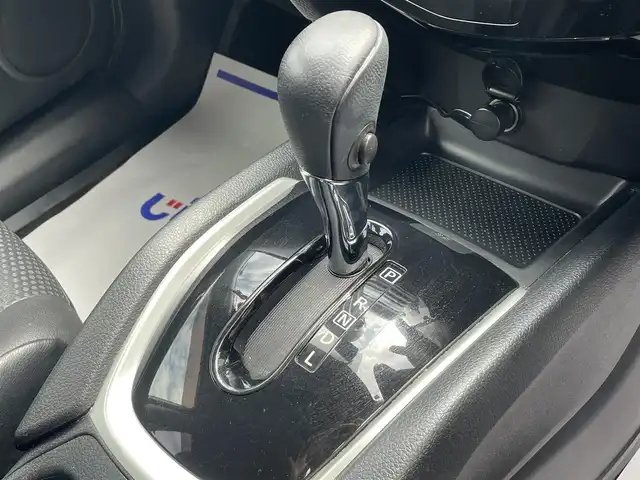 日産 エクストレイル 20X エマージェンシーブレーキ 宮城県 2015(平27)年 10.9万km ブリリアントホワイトパール (株)IDOMが運営する【じしゃロン仙台店】の自社ローン専用車両になりますこちらは現金またはオートローンご利用時の価格です。自社ローンご希望の方は別途その旨お申付け下さい/4WD/純正ナビ/CD/DVD/BT/エマージェンシーブレーキ/シートヒーター/バックカメラ/ETC/スマートキー/プッシュスタート