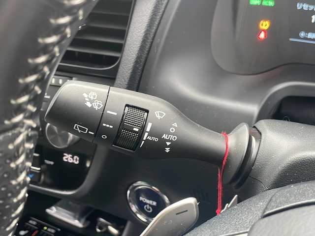 レクサス ＲＸ 450h Fスポーツ 福島県 2016(平28)年 7.2万km ホワイトノーヴァガラスフレーク レクサスセーフティセンス/・プリクラッシュセーフティ/・レーダークルーズコントロール/・車線逸脱警報装置/・アダプティブハイビーム/・コーナーセンサー/・BSM/純正ナビ/・フルセグTV/CD/DVD/BT/AUX/USB/FM/AM/・バックカメラ/・アラウンドビューモニター/ビルトインETC2.0/前後ドラレコ/・型番：ZDR048/レザーシート/・D+N席パワーシート/・シートヒーター/・エアシート/・メモリーシート/革張りステアリング/・ステアリングスイッチ/・パドルシフト/・ステアリングヒーター/サンルーフ/電動リアゲート/ヘッドアップディスプレイ/電子パーキング/・オートブレーキホールド/電動格納ミラー/・ウィンカーミラー/・オートミラー/プッシュスタート/・スマートキー/・スペアキー1本/LEDヘッドライト/・フォグランプ/・オートライト/純正フロアマット/ルーフレール