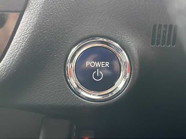 レクサス ＲＸ 450h Fスポーツ 福島県 2016(平28)年 7.2万km ホワイトノーヴァガラスフレーク レクサスセーフティセンス/・プリクラッシュセーフティ/・レーダークルーズコントロール/・車線逸脱警報装置/・アダプティブハイビーム/・コーナーセンサー/・BSM/純正ナビ/・フルセグTV/CD/DVD/BT/AUX/USB/FM/AM/・バックカメラ/・アラウンドビューモニター/ビルトインETC2.0/前後ドラレコ/・型番：ZDR048/レザーシート/・D+N席パワーシート/・シートヒーター/・エアシート/・メモリーシート/革張りステアリング/・ステアリングスイッチ/・パドルシフト/・ステアリングヒーター/サンルーフ/電動リアゲート/ヘッドアップディスプレイ/電子パーキング/・オートブレーキホールド/電動格納ミラー/・ウィンカーミラー/・オートミラー/プッシュスタート/・スマートキー/・スペアキー1本/LEDヘッドライト/・フォグランプ/・オートライト/純正フロアマット/ルーフレール