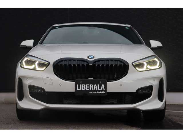 ＢＭＷ １１８ｉ Mスポーツ 大分県 2021(令3)年 2.9万km アルピンホワイトⅢ インテリジェントセーフティ/アダプティブクルーズコントロール/ブラインドスポットモニター/サンルーフ/純正ナビ/ＣａｒＰｌａｙ/Bluetooth/社外ＴＶ/ワイヤレス充電/バックカメラ/黒革/パワーシート/シートヒーター/ＬＥＤヘッドライト/オートハイビーム/純正１８インチＡＷ/ミラー一体型ＥＴＣ/純正ドライブレコーダー