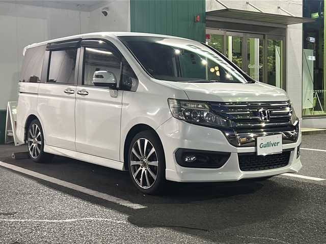 ホンダ ステップワゴン スパーダ Z クールスピリット 京都府 2013(平25)年 10.8万km ホワイトオーキッドパール 〇ワンオーナー/〇純正ナビ/〇スマートキー/〇ドライブレコーダー/〇フロアマット/両側パワースライドドア