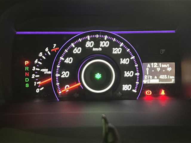 ホンダ ステップワゴン スパーダ Z クールスピリット 京都府 2013(平25)年 10.8万km ホワイトオーキッドパール 〇ワンオーナー/〇純正ナビ/〇スマートキー/〇ドライブレコーダー/〇フロアマット/両側パワースライドドア