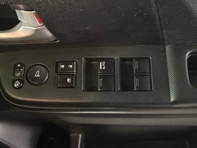 ホンダ ステップワゴン スパーダ Z クールスピリット 京都府 2013(平25)年 10.8万km ホワイトオーキッドパール 〇ワンオーナー/〇純正ナビ/〇スマートキー/〇ドライブレコーダー/〇フロアマット/両側パワースライドドア